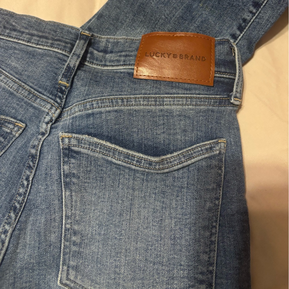 LUCKY jeans